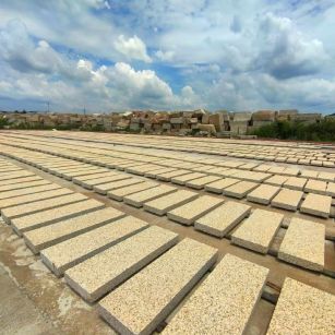 绵阳 黄金麻荔枝面花岗岩石材地铺石防护中