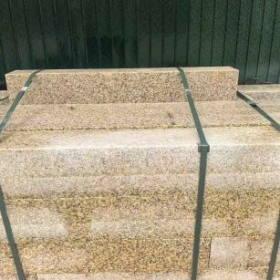 绵阳 黄金麻花岗岩石材机切面栏杆料半成品