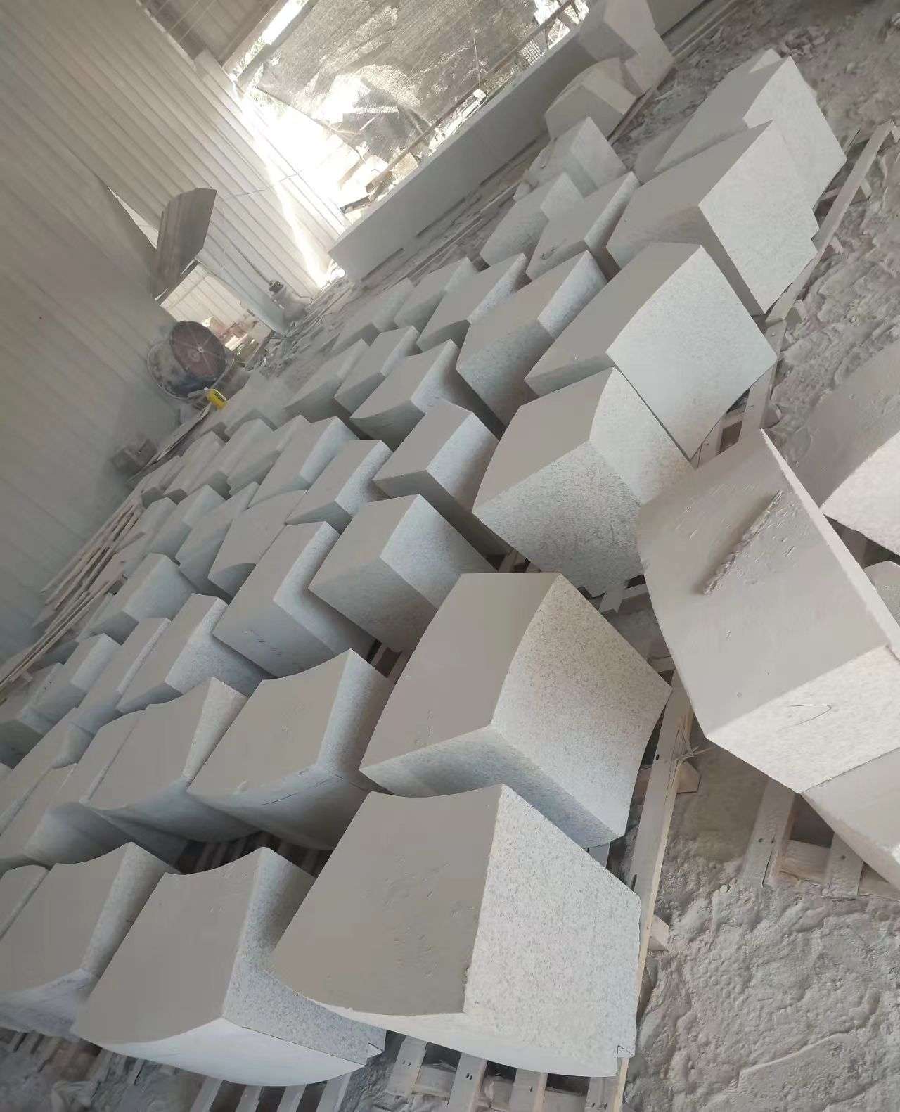 绵阳 白麻花岗岩异形坐凳