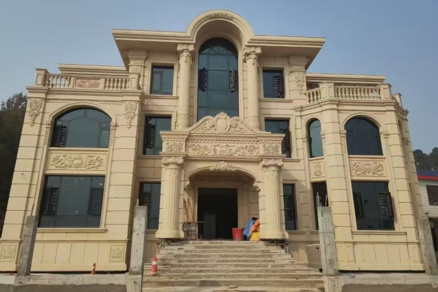 绵阳 黄金麻花岗岩别墅外墙干挂