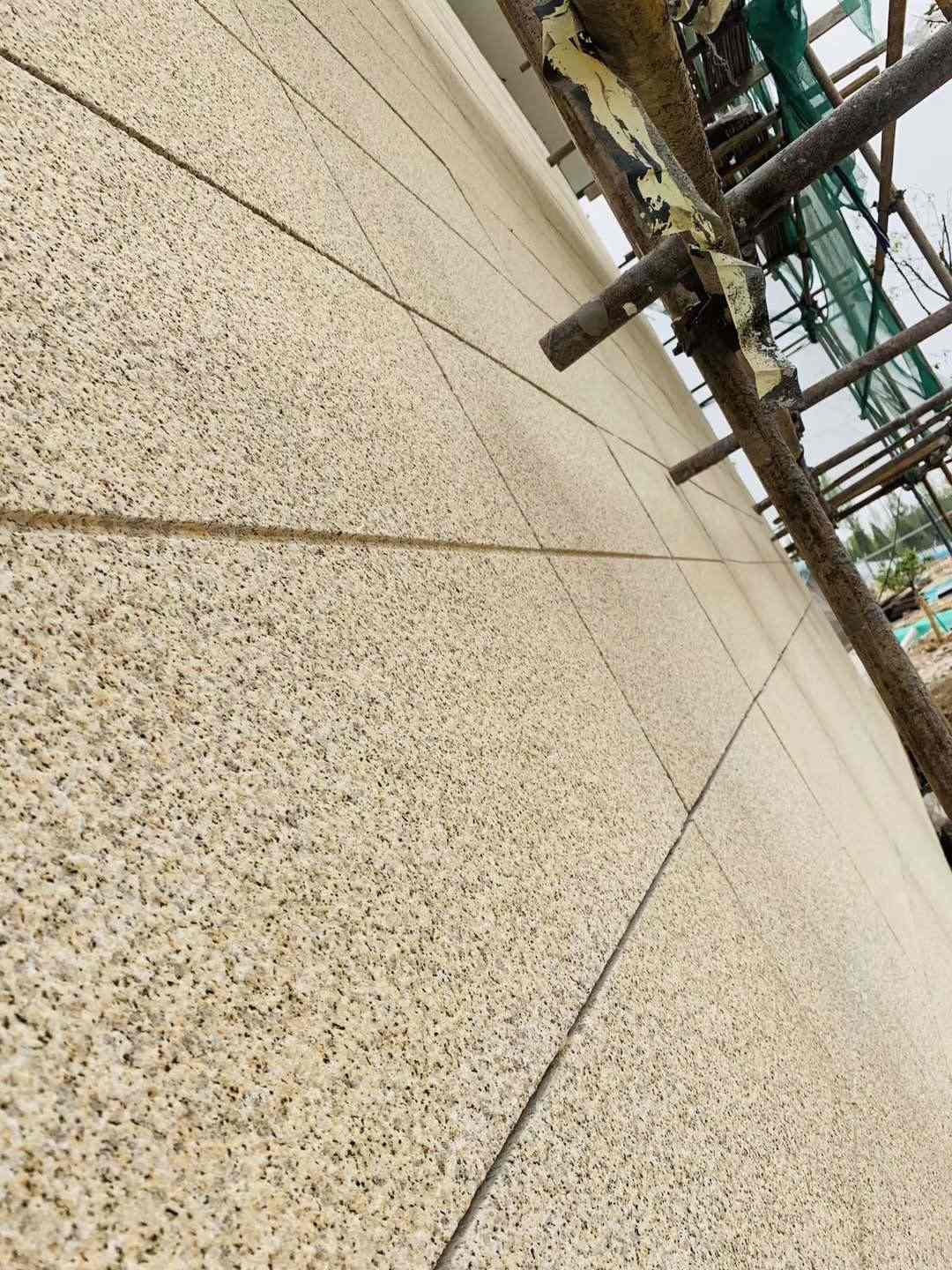 绵阳 黄金麻花岗岩荔枝面外墙干挂石材效果示例