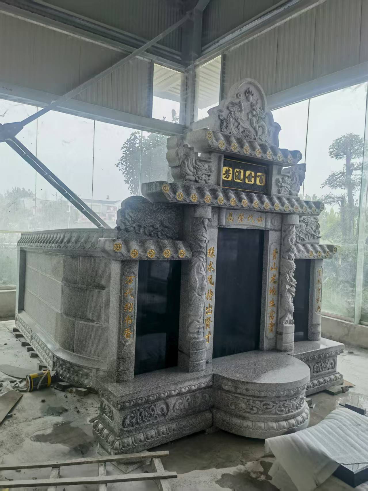 绵阳 芝麻白墓碑效果展示图